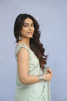 Akanksha Singh Pictures
